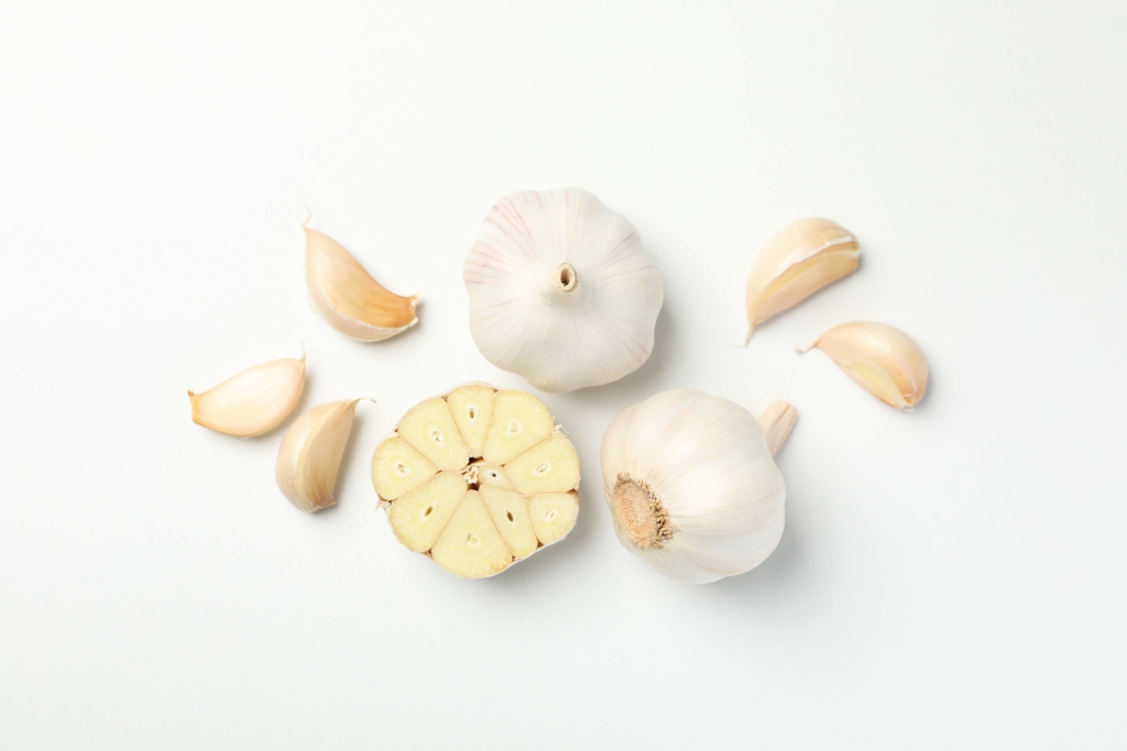 Pure white garlic from China, control